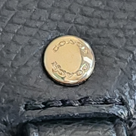 Like New COACH Sierra Bag Purse Black Crossbody Strap DUSTBAG - Picture 7 of 16